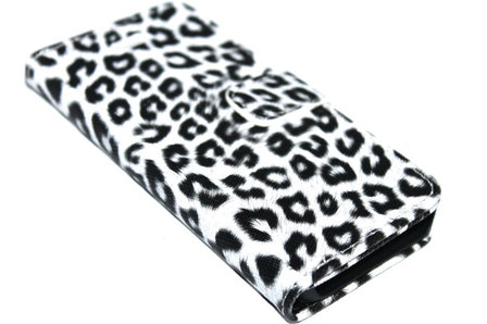 Luipaard hoesje wit kunstleer iPhone 5/ 5S/ SE